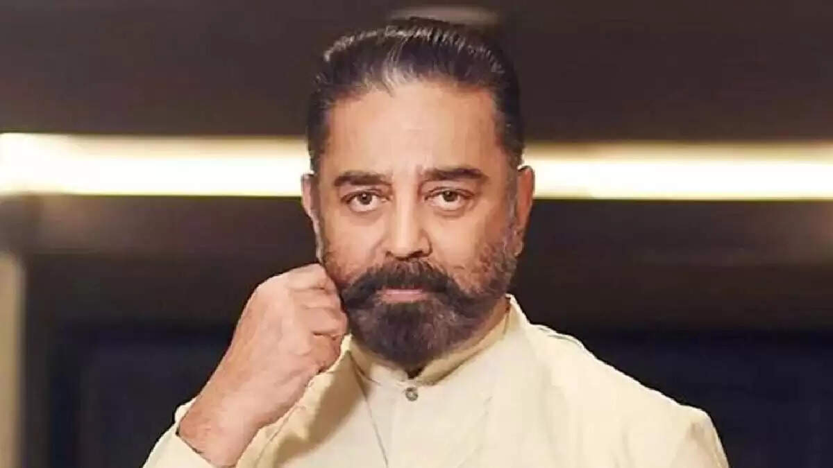 தேவர் மகன் கதையை இப்படித்தான் எழுதினேன்!.. கமல் சொன்ன பதிலை பாருங்க!..