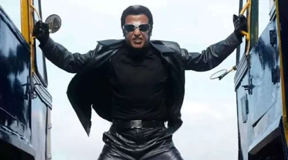இந்தியாவிலேயே முதல் படம்!. பல சாதனைகளை செய்த எந்திரன்!.. தலைவர்னா மாஸ்தான்!..