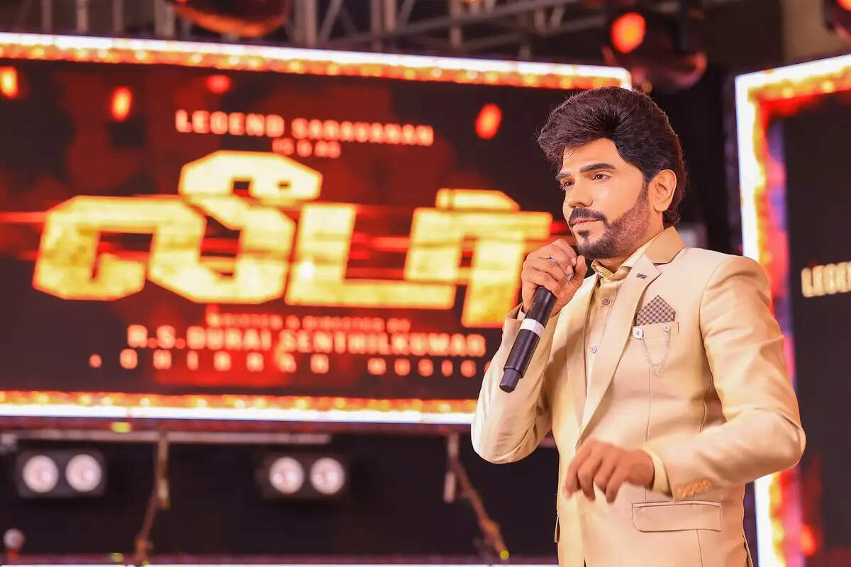 லெஜெண்ட் சரவணன் நடிக்கும் 'லீடர்' படத்தின் இசை &amp; ஆக்ஷ‌ன் டீசர் வெளியீடு