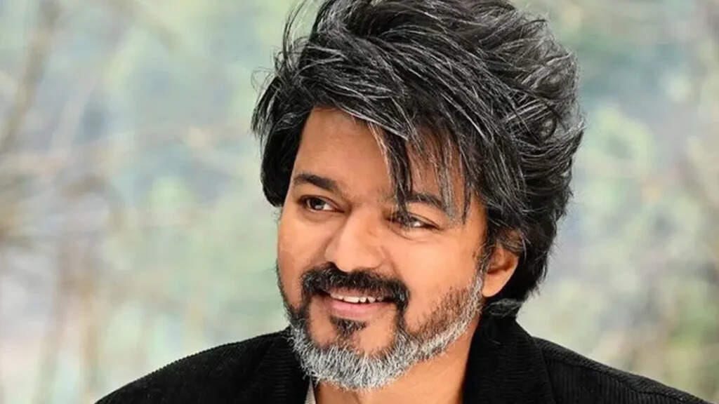 ரஜினியை சந்தித்த சீமான்... விஜய் அரசியலுக்குள் இறங்கி அதிரடி காட்டியதுதான் காரணமா?