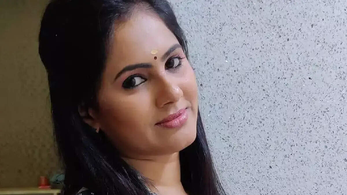 மலையாளத்தில் 5 தான்.. தமிழில் 500க்கு மேல் இருக்கும்.. உடைத்து பேசிய தமிழ் நடிகை