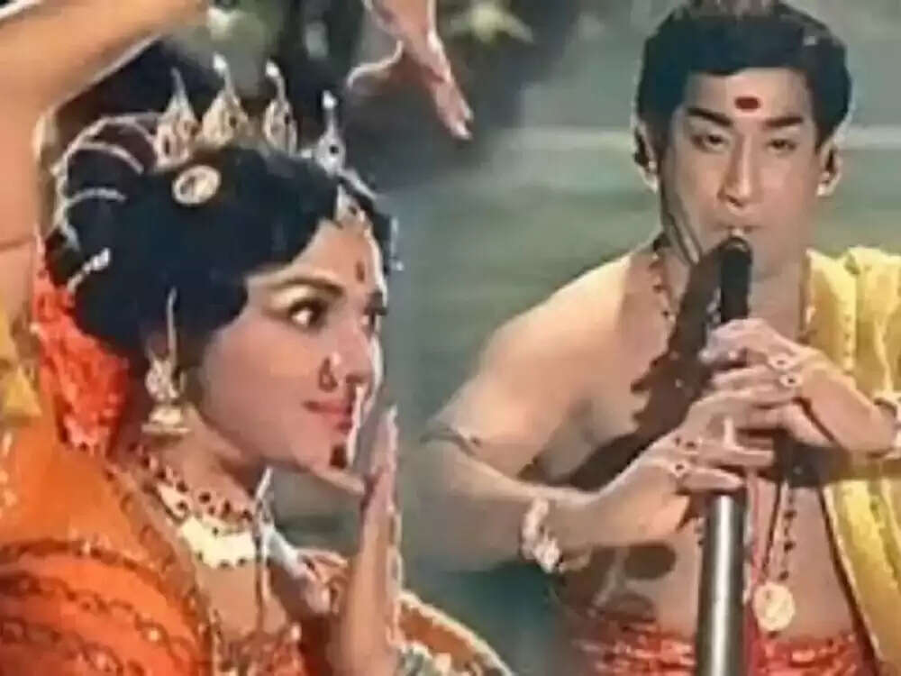 சிவாஜி கட்டிய தாலியை ரொம்ப நாளா மறைத்து வைத்திருந்த பத்மினி.... அப்புறம் நடந்தது தான் ஹைலைட்..!