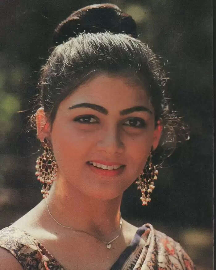 ரஜினியை மரியாதை இல்லாமல் &lsquo;வாடா&rsquo; என அழைத்த அறிமுக நடிகை!.. பதட்டமான படப்பிடிப்பு!..