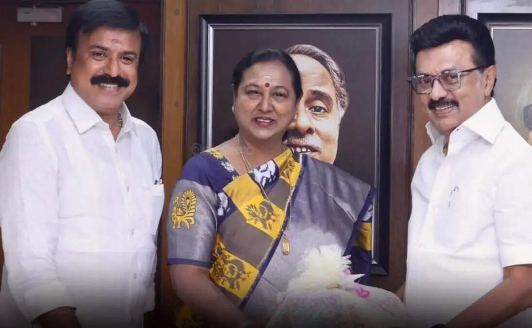 விஜயகாந்தை திட்டினதுக்கு வடிவேல் வாங்கிய கூலி!.. கொந்தளிக்கும் ஃபேன்ஸ்!&hellip;