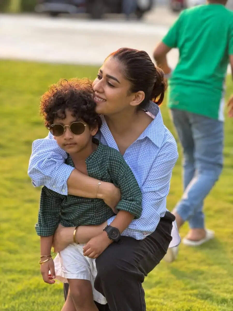 உயிர், உலக் நல்லா வளர்ந்துட்டாங்களே.. LIK ஃப்ளாப் ஆனாலும் ஹேப்பியா இருக்கும் விக்கி, நயன்!..