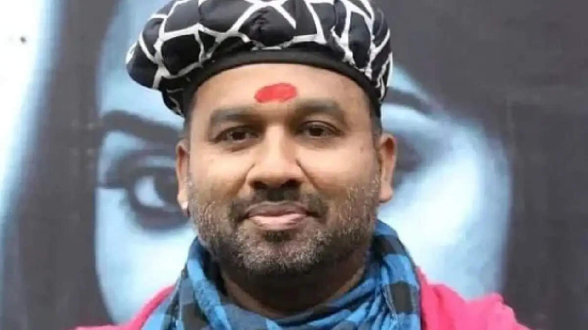 விஜய் சிஎம் ஆனாருன்னா!.. அதுக்கு காரணம் ரெண்டே பேரு தானாம்!.. கூல் சுரேஷ் யாரை சொன்னாரு தெரியுமா?
