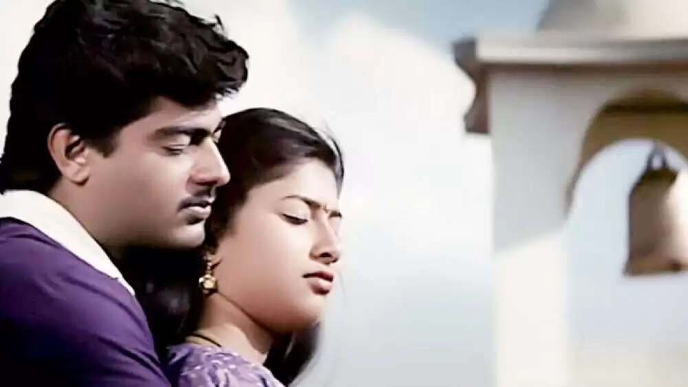 அஜித்தின் அறிமுக படத்தில் ஜோடி அந்த கவர்ச்சி கன்னியா?!. நல்லவேளை மனுஷன் தப்பிச்சாரு!..