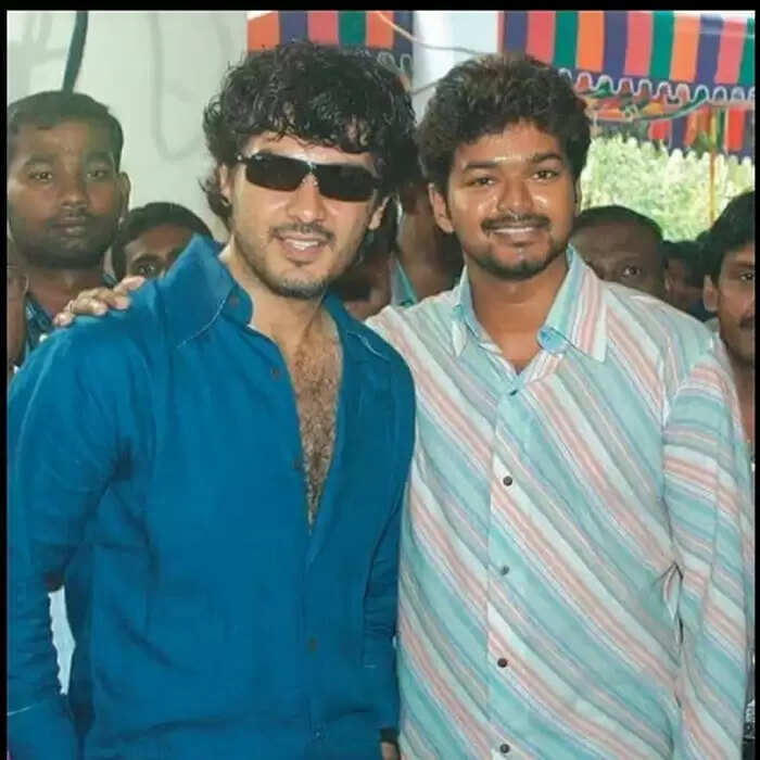 விஜயுடன் சேர்ந்து நடிப்பேன்.. ஆனா ஒரே கண்டிஷன்!.. பல வருடங்களுக்கு முன்பே பதில் சொன்ன அஜித்..