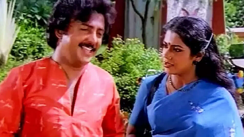 சம்பளமே வாங்காமல் பாக்கியராஜ் நடித்த படம் இதுதான்!.. இதுக்கு யார் காரணம்னு தெரியுமா?..