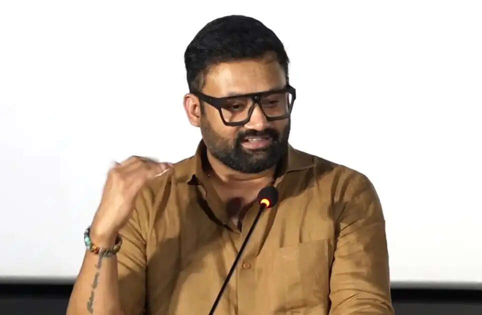 படம் பிடிக்கலனா சப்போர்ட் பண்ணாதீங்க…வெளிப்படையாகப் பேசிய Mr. X இயக்குநர்!