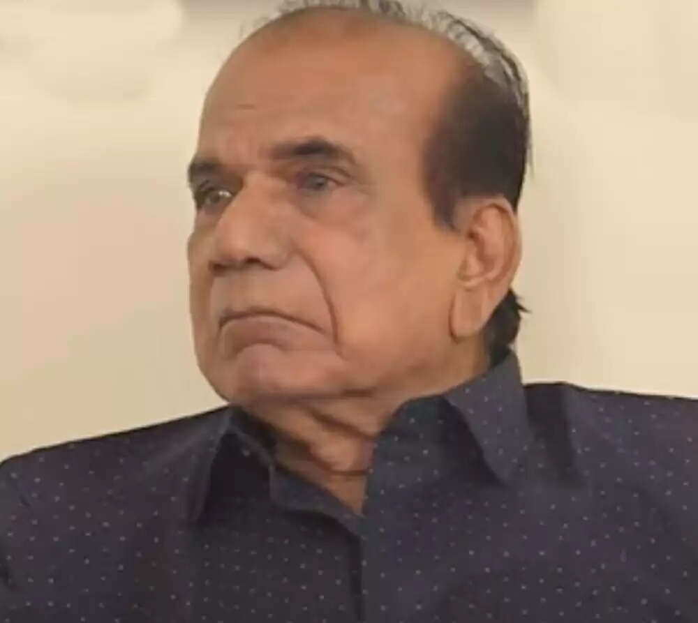 ஜெமினியை நேருக்கு நேராக எதிர்த்துப் பேசிய சாவித்ரி!.. சந்திரபாபுதான் எல்லாத்துக்கும் காரணமா?