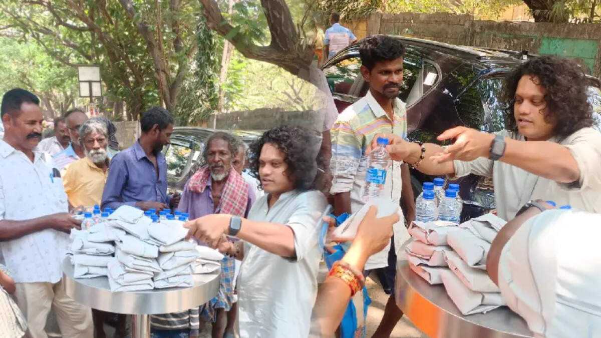 பாலா செய்றதை கவனிச்சீங்க&hellip; தினமும் புகழ் செய்றதை மிஸ் பண்ணிட்டோமே!&hellip; தங்கம் பாஸ் நீங்க!..