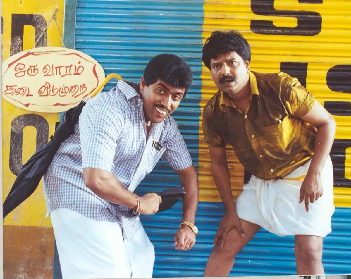 என் சம்பளத்துல பிடிச்சி அவருக்கு கொடுங்க!.. காமெடி நடிகருக்காக சூர்யா செய்த சம்பவம்!..