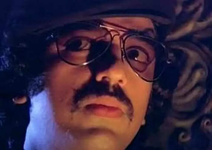 சிகப்பு ரோஜாக்கள் படத்தில் நான் செய்தது பெரிய தப்பு!.. பல வருடங்கள் கழித்து சொன்ன பாரதிராஜா..