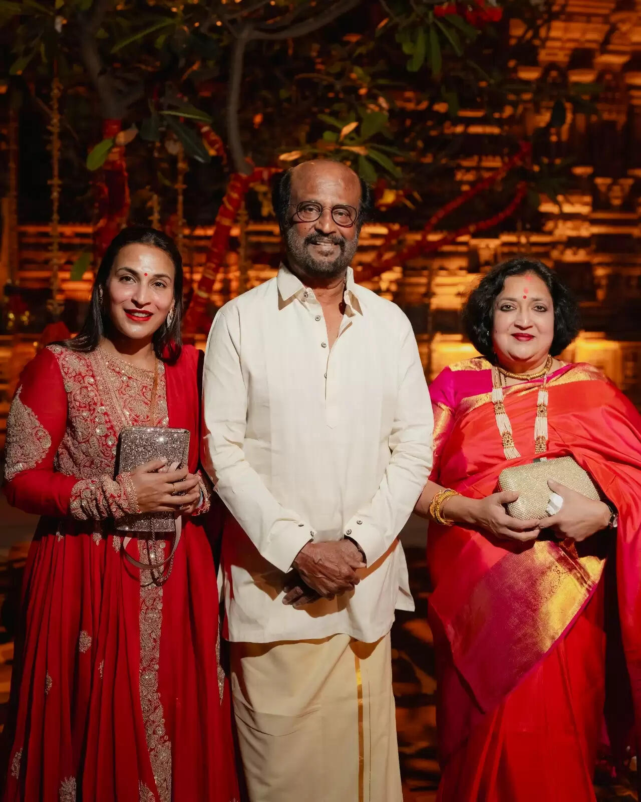 ஆனந்த் அம்பானி திருமண விழாவுக்கு ஜம்முன்னு ரெடியான ரஜினி குடும்பம்!.. வைரலாகும் போட்டோவை பாருங்க!..