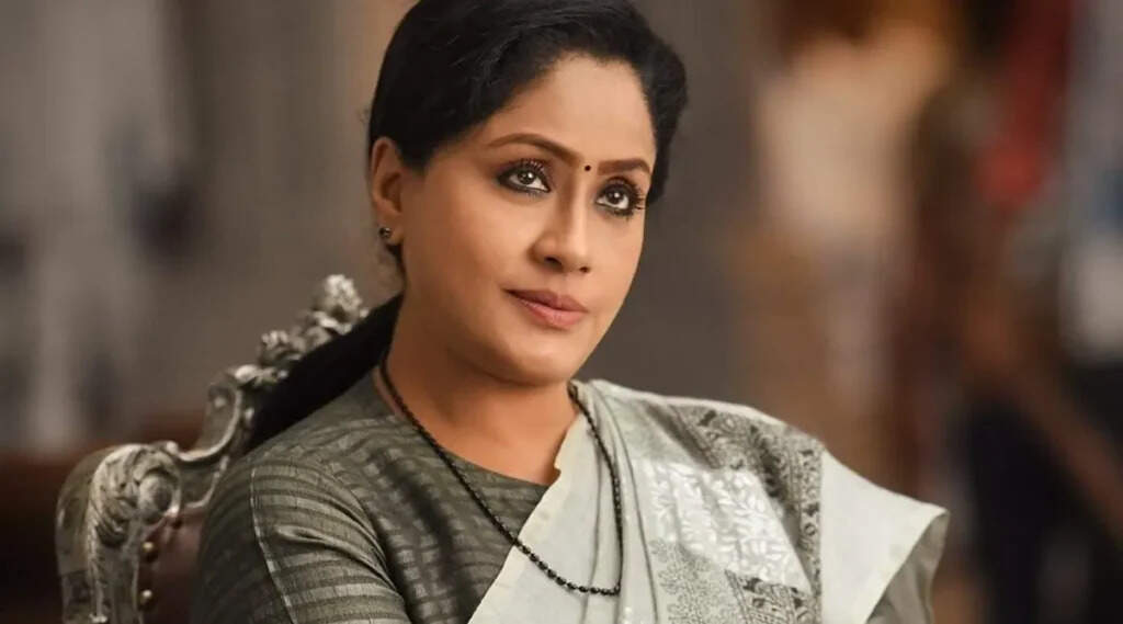 என்னை அடிக்கக் கூடிய தகுதி இந்த நடிகைக்குத்தான் இருக்கு.. ரஜினி சொன்ன அந்த நடிகை யார்?