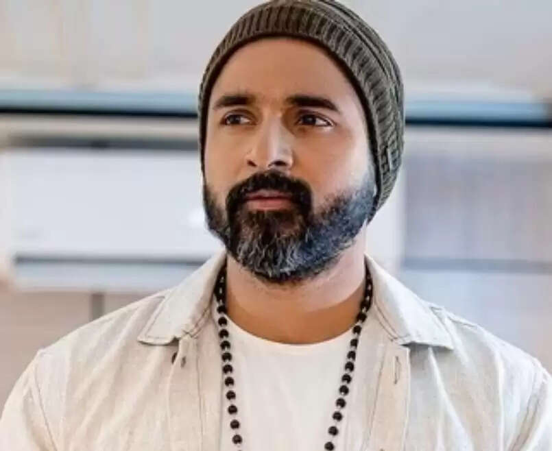 எதிர்பார்த்து நான் எதுவும் பண்ணலை&hellip; சிவா மூக்கை உடைத்த தனுஷ்&hellip; முடிச்சிவிட்டாரே!