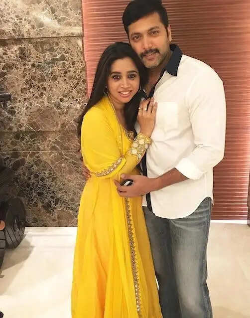 எல்லாரையும் முடிச்சிட்டு தான் போவேன் - மோகன் ரவி