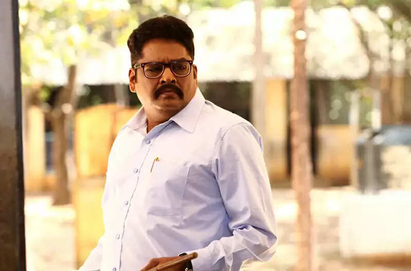 ரஜினிக்கு பயத்தை காட்டிய ராமராஜன்... ரகசியத்தை கசிய விட்ட கே.எஸ்.ரவிக்குமார்!..