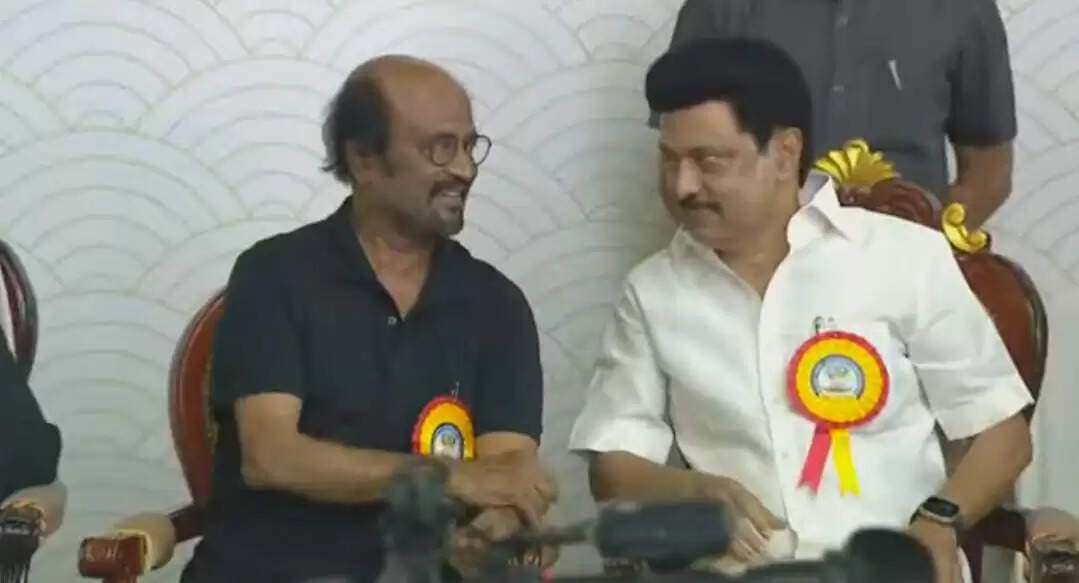 கடைசி வரைக்கும் அந்த தாஜ்மகாலை காட்டலையேப்பா!.. அந்த வசனத்துக்கே எண்ட் கார்டு வச்ச சூப்பர் ஸ்டார்!