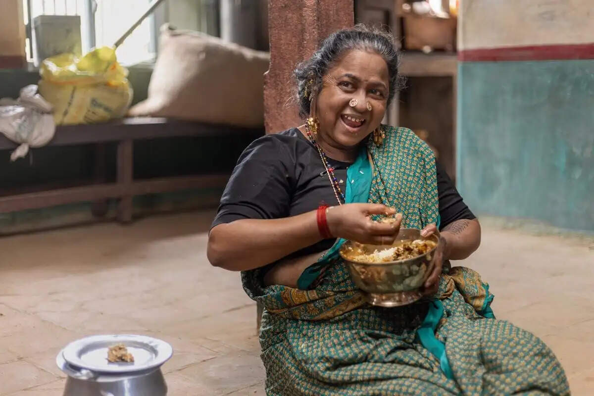 "தாய் கிழவி" படத்தில் நான் நடிச்சிருந்தா சீனே வேற - நடிகை ஷகிலா!