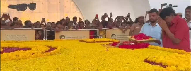 இது சமாதி இல்லை சன்னதி!..ரஜினிக்கு தாஜ்மகால்.. வடிவேலு கோயிலாகவே மாத்திட்டாரே!.. அங்க போகலையா?