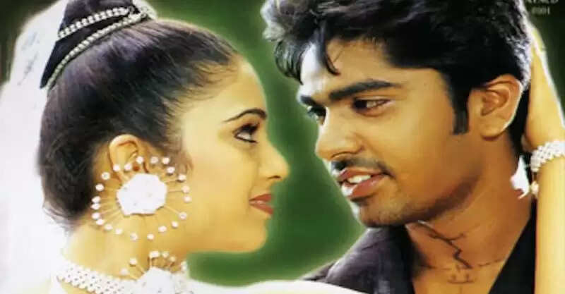 உனக்கெல்லாம் எதுக்கு சினிமா?!. கிண்டலடித்த சிம்பு!.. வெறியேத்தி சாதித்து காட்டிய நடிகை!..