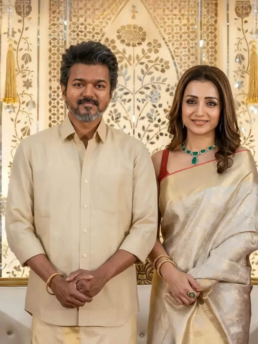 இதுக்கு மட்டும் கத்துதா இந்த பல்லி!.. திரிஷாவை பொளக்கும் ரசிகர்கள்!…