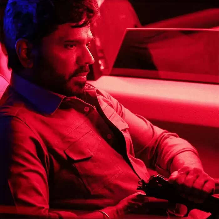லெஜெண்ட் அண்ணாச்சி பட கதையும் எஸ்.கே 23 கதையும் ஒன்னா? முருகதாஸுக்கு இதே வேலையா?