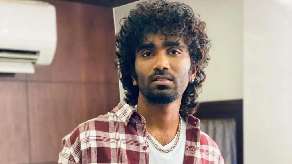 2025ல் ரசிகர்களை எண்டெர்டெயின் பண்ணது இளம் ஹீரோக்களா? மாஸ் ஹீரோக்களா?
