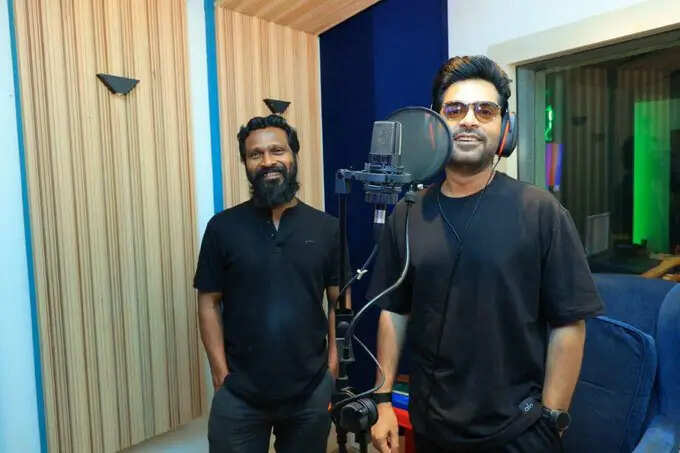 Simbu:நல்லாதானே போய்கிட்டு இருக்கு! தேவையில்லாமல் ரிஸ்க் எடுக்கும் சிம்பு
