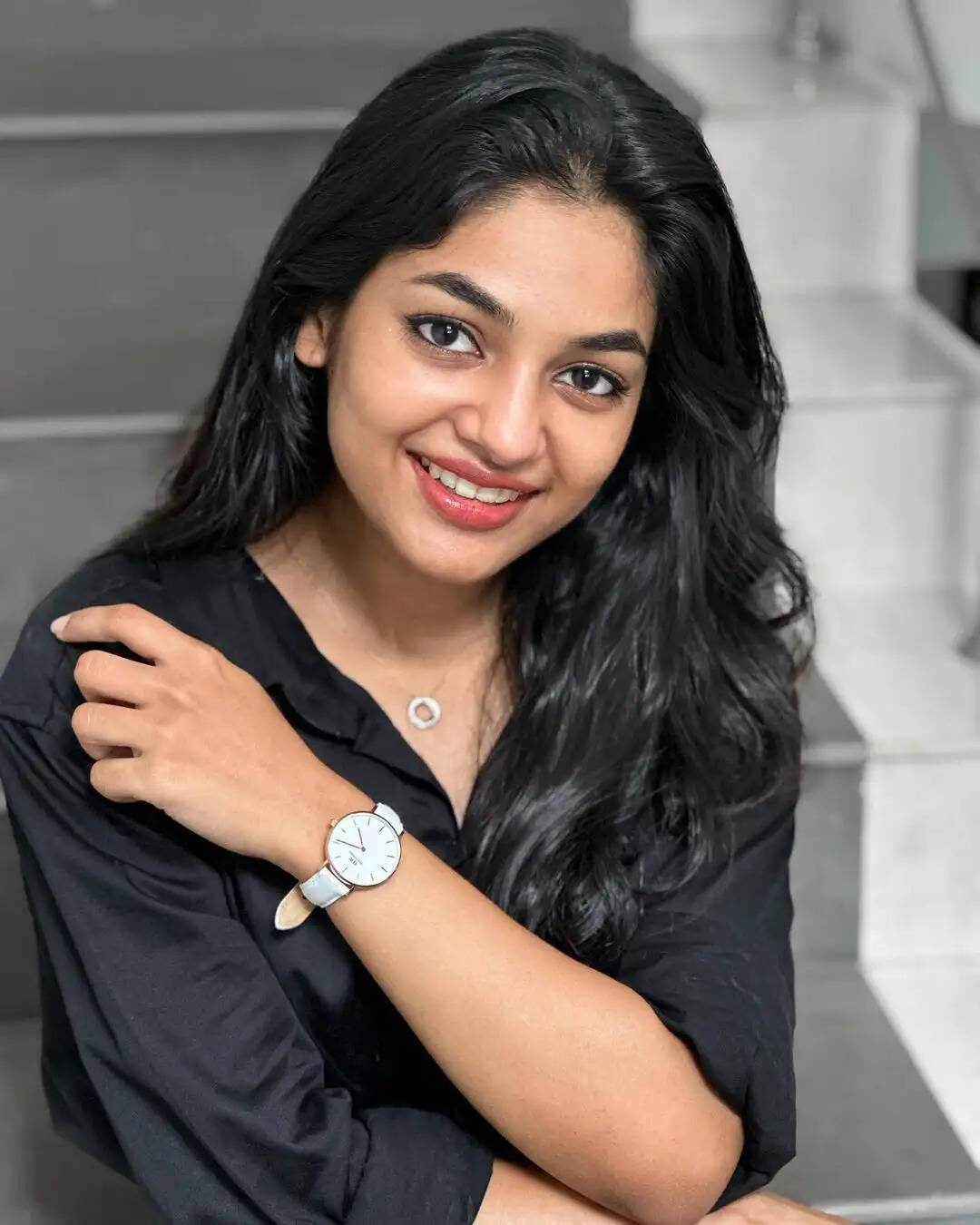 தோனியை நம்பி ஏமாந்து போன நடிகை!.. சோகத்தில் எப்படியொரு போஸ்ட் போட்டுருக்காரு பாருங்க!..