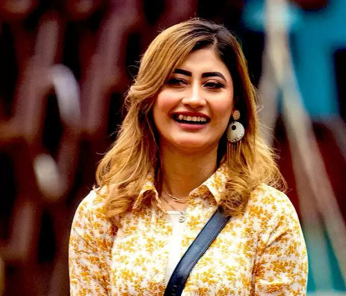 Biggboss Tamil 8: வீட்டை விட்டு வெளியேறிய 'சுனிதா'வின் முதல் போஸ்ட்... செம மெசேஜ்!