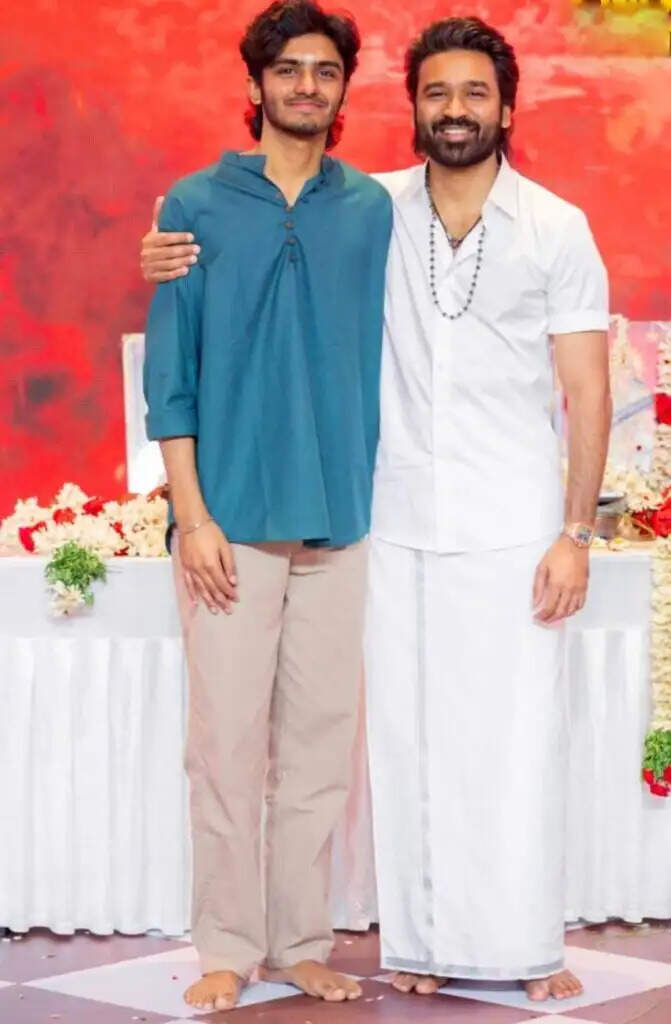 D55: SK கேங்கை மொத்தமா தூக்கிய தனுஷ்! ‘D55’ படத்தின் பூஜை கிளிக்ஸ்