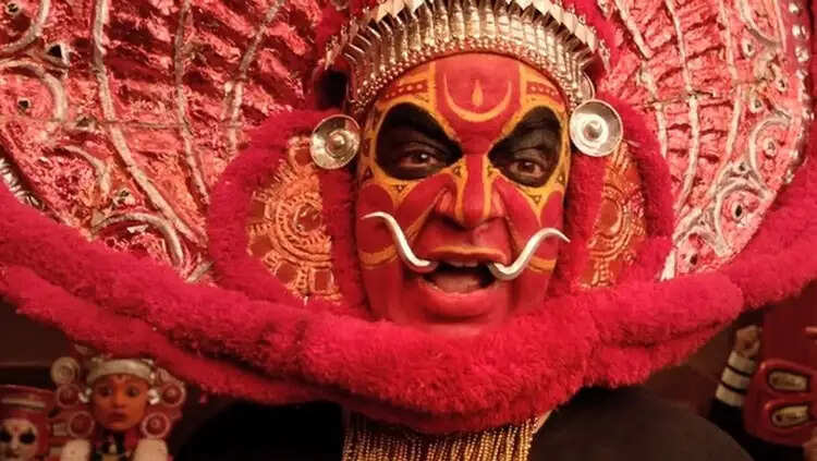 uthama villain