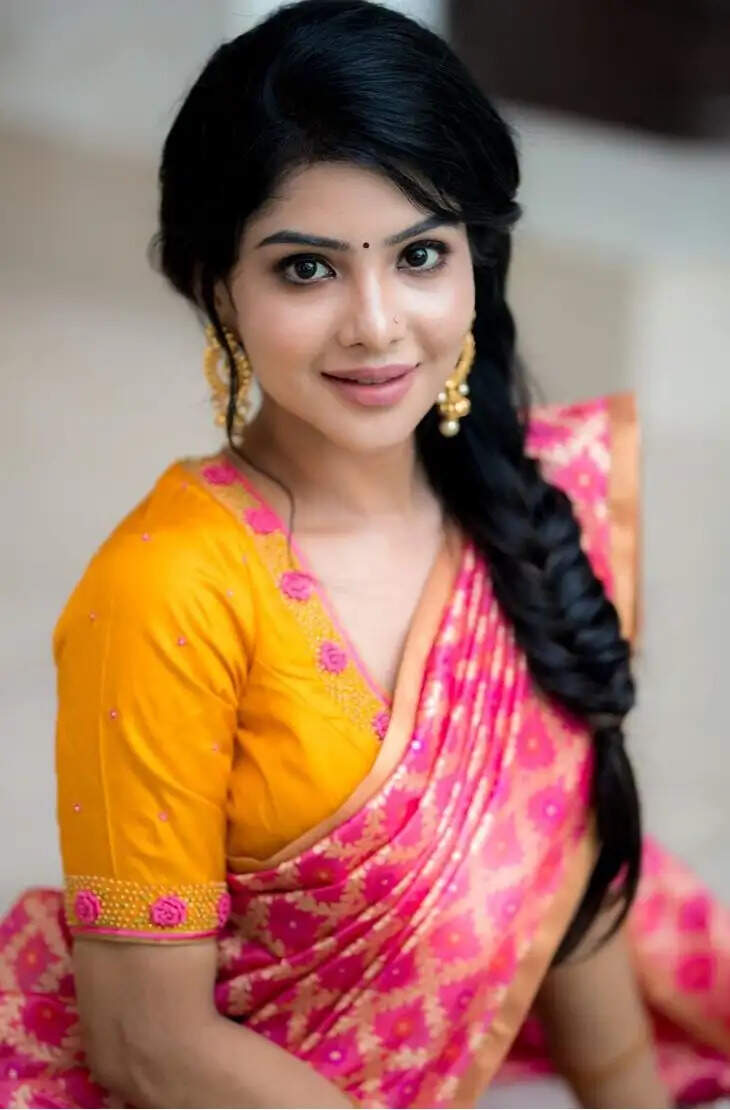 pavithra lakshmi