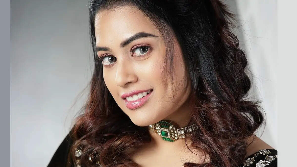 fareena azad