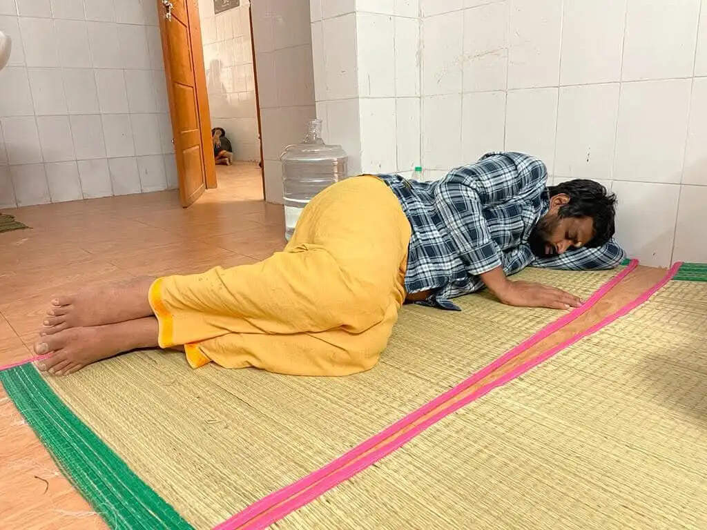 H vinoth