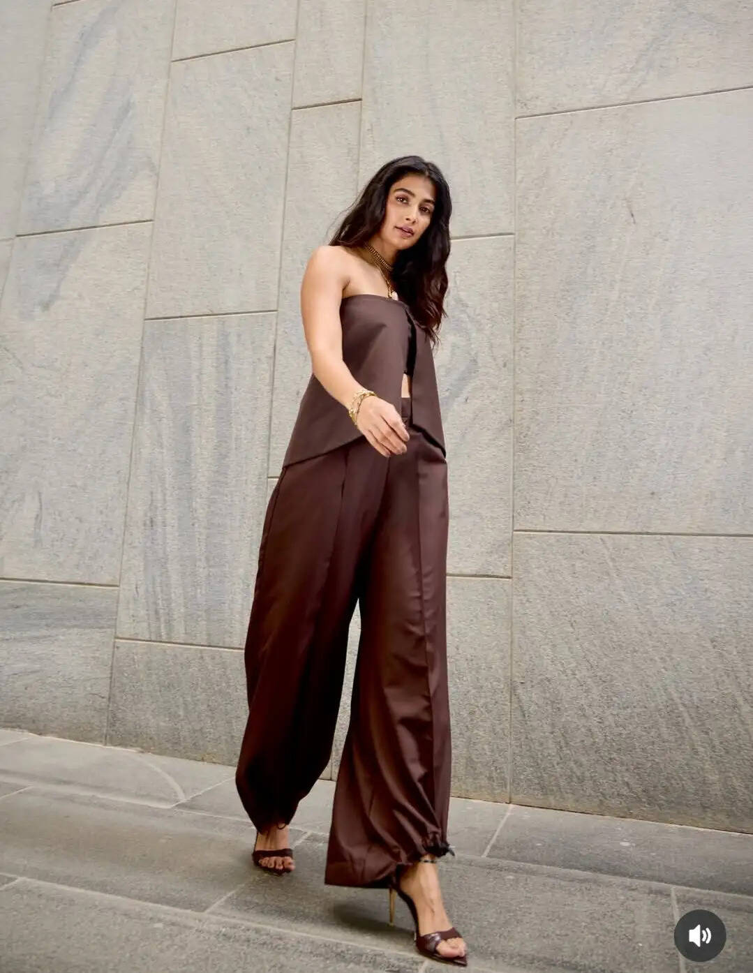 Pooja hegde 2