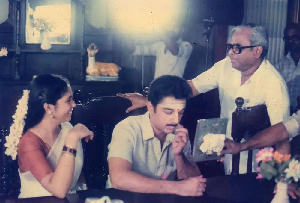 unnaal mudiyum