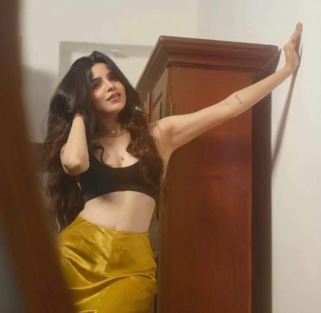 divya