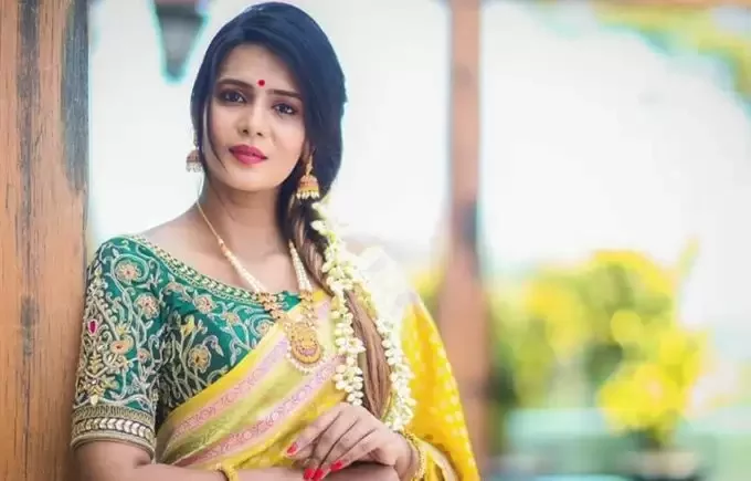 325de0811753077bff790dd8a0327bf3