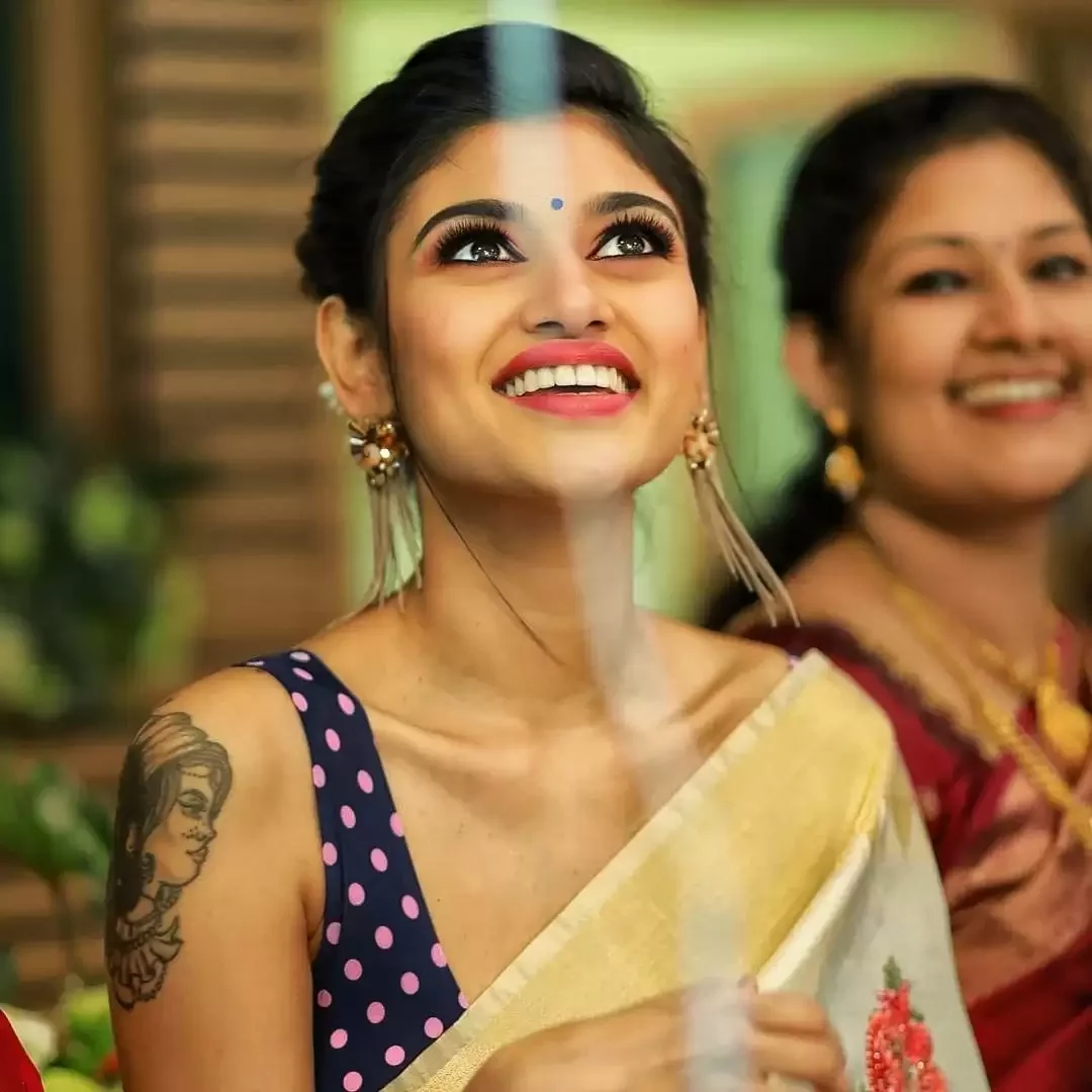 ae651e03015c451f6fd3cd72a3290c78