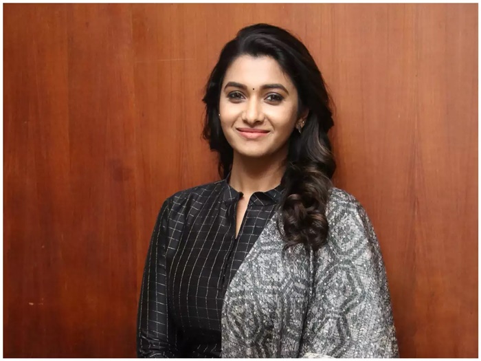 priya-bavani-sankar-01