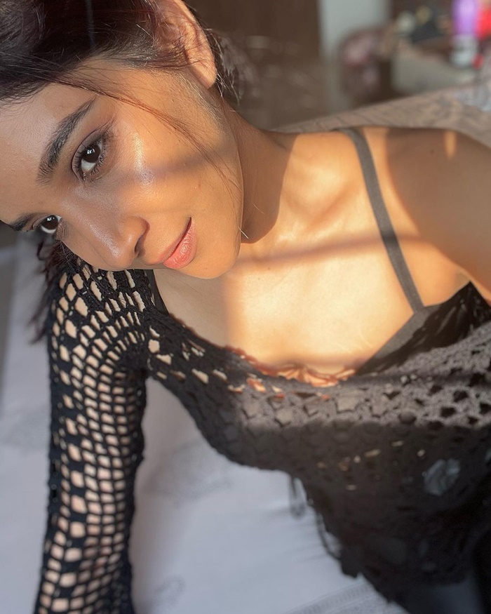 sakshi2_cine