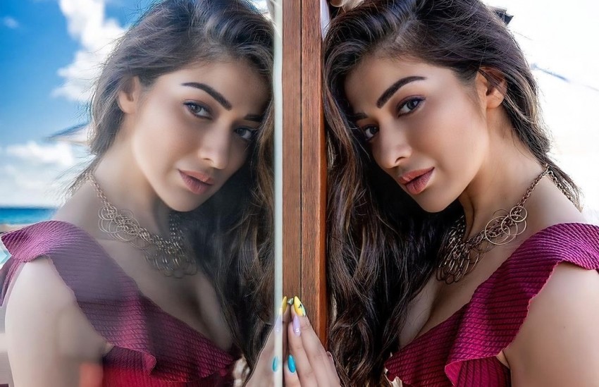 raai lakshm