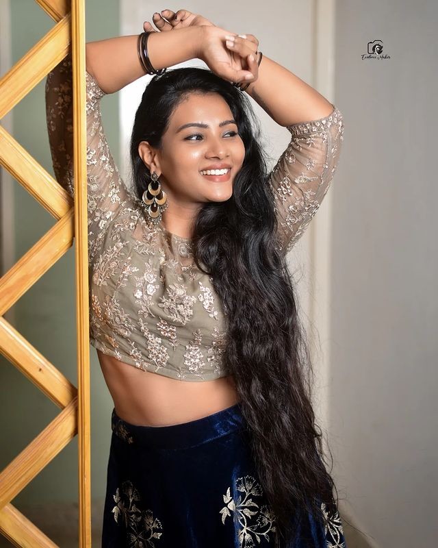 dhivya
