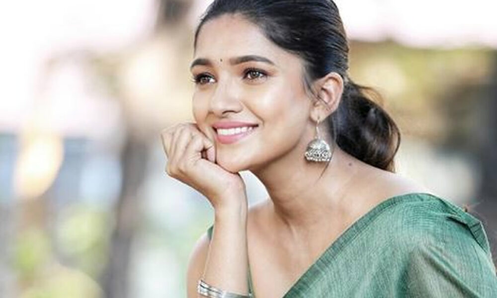 எனக்கு கரெக்ட்டா அன்னைக்கு தான் அந்த 3 நாள்.. ஓப்பனாக கூறிய வாணி போஜன்..