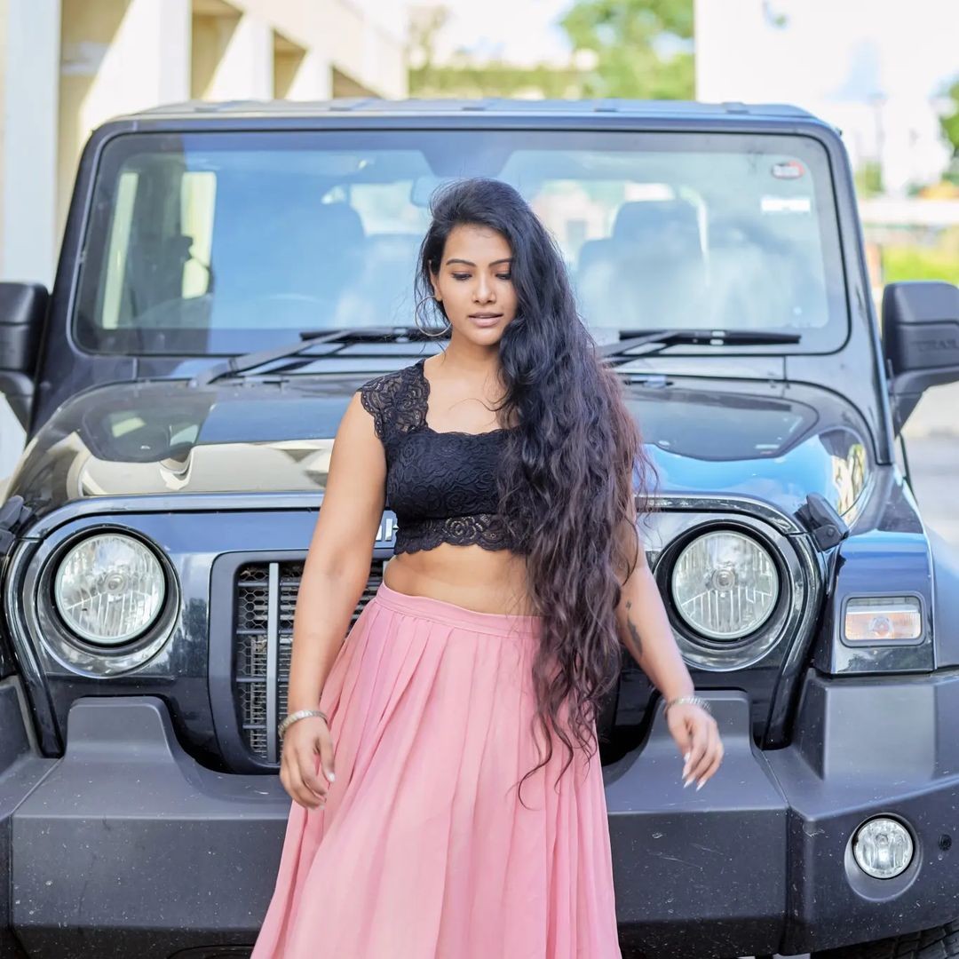 dhivya