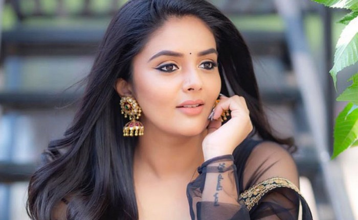 sreemukhi